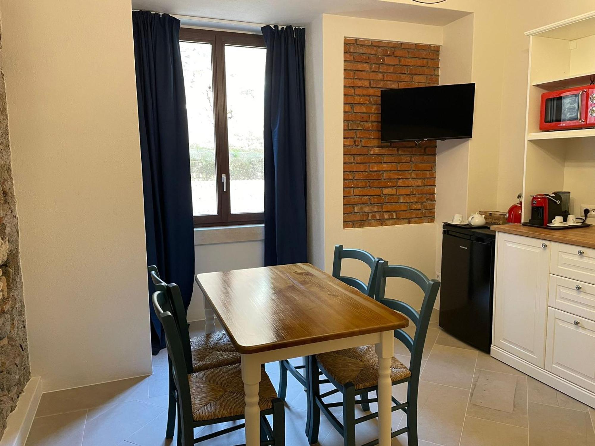 Castello D'Alcontres Guest House 3 Stelle Ница ди Сицилия Екстериор снимка